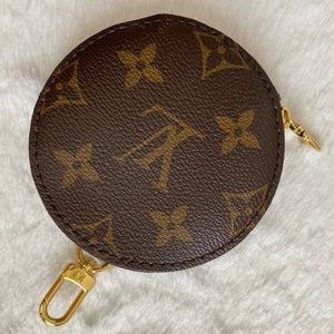 🖤🤍 LV Multi Pochette Coin Purse